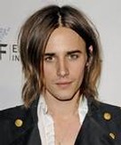 Reeve Carney