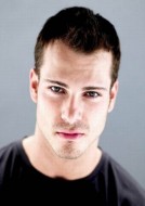 Shawn Roberts