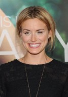 Taylor Schilling