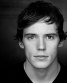 Sam Claflin