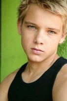 Max Thieriot