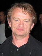 Dominique Pinon