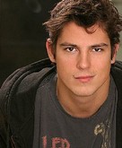 Sean Faris